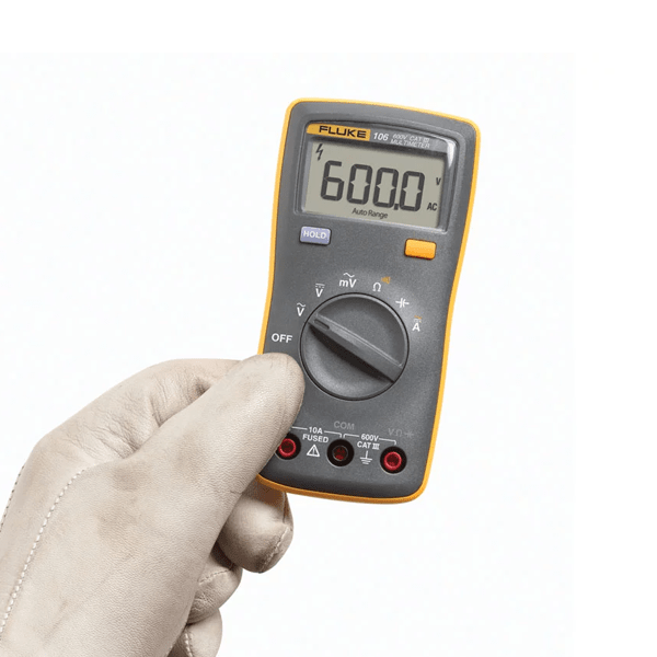 Fluke 106 Palm-sized Digital Multimeter - Image 2
